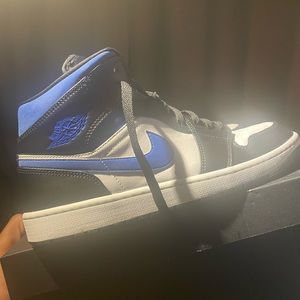 Jordan 1 Racer Blue (mid)